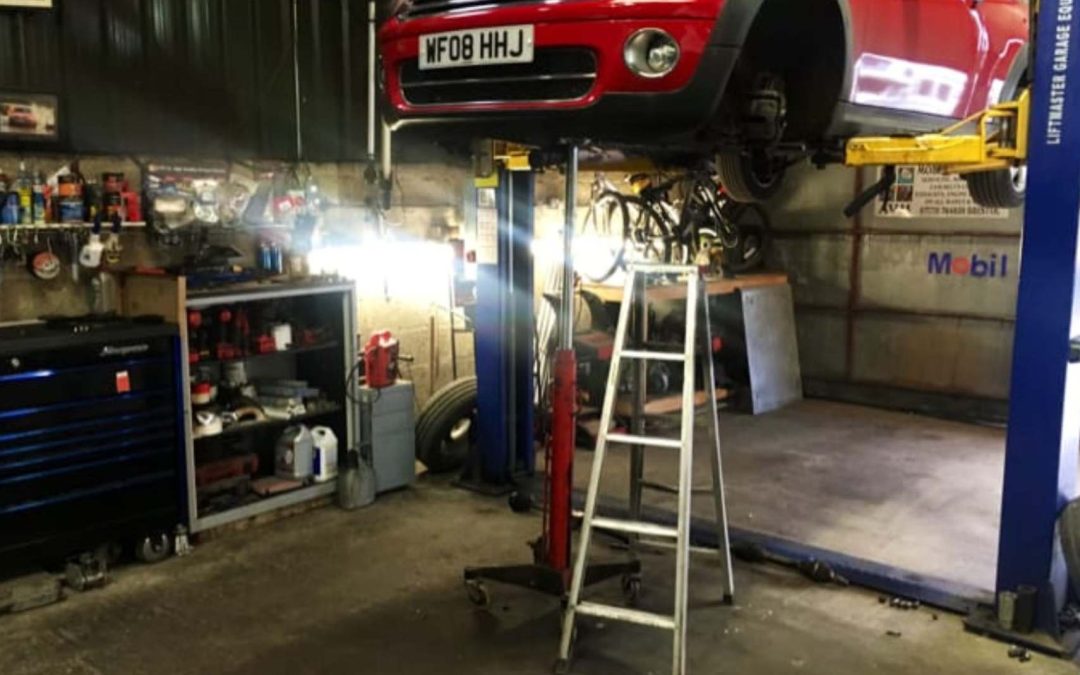 Why Is a Pre-MOT Check Worth Considering For An Older Car